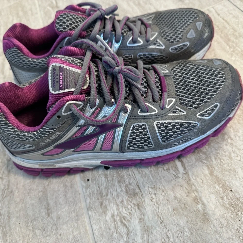 Women's Brooks Ariel 14 Running & Walking Sneakers in Gray/Purple